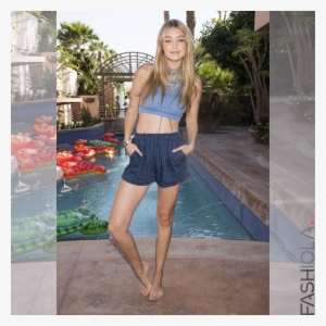Tenue De Plage À La Gigi Hadid - Fashiola #1324761