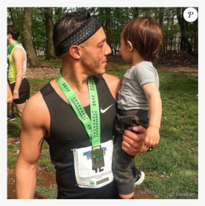 Theo Rossi Et Son Fils Kane En Avril 2017, Photo Instagram - Theo Rossi Kane Alexander Rossi #1379563 Theo Rossi Et Son Fils Kane En Avril 2017, Photo Instagram - Theo Rossi Kane Alexander Rossi #1379563