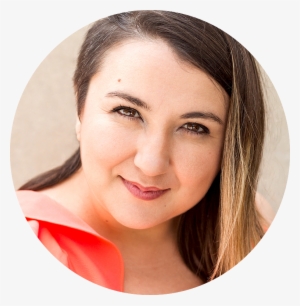 Circle Headshot #1379947