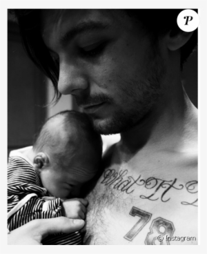 Louis Tomlinson Pose Avec Son Fils Freddie Reign - Louis Tomlinson And Baby Freddie #1525270 Louis Tomlinson Pose Avec Son Fils Freddie Reign - Louis Tomlinson And Baby Freddie #1525270