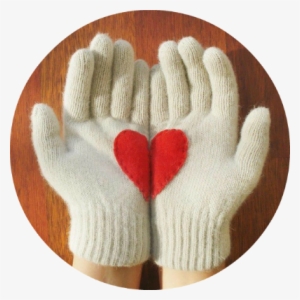 I'm Noelle - Găng Tay Trái Tim #1733174