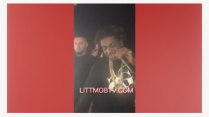 Kodak Black Pulls His Underwear Down And Moons His - Kodak Black #1749873