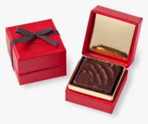 The Red Favor Gift Box 2 Pieces - La Maison Du Chocolat #1839543