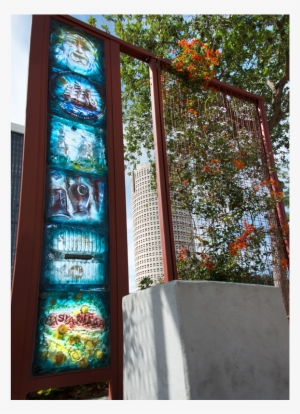 C0 Blue Panel - Window #2008972