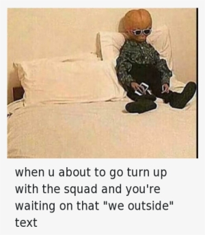 Ayy Lmao, Squad, And Texting - Alien Sitting On Bed #2469850