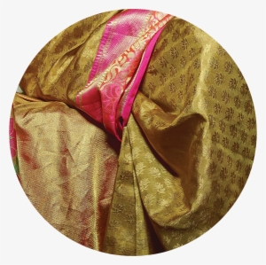 It's A Bridal Tradition, But It's Also One Of The Most - Bag #2510927