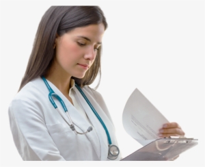 Doctor Png - Female Doctor Looking At Clipboard #2667163