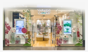 One Of The New Flagship Yankee Candle Stores In The - Yankee Candle Shop Front #2753913