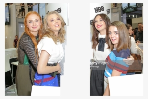 Sophie Turner W/her Castmates In The Worst Outtake - Hbo #2788188
