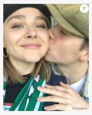 Chloe Moretz Et Brooklyn Beckham À Dublin - Chloe Grace Moretz Ireland #2865371