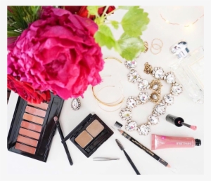 Eye Shadow #2928047 Eye Shadow #2928047