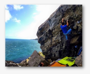 Fighting On The Small Undercut Of 'crouching Tiger - Cliff #2971135