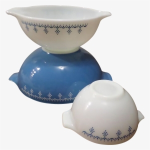 Pyrex Snowflake Garland Cinderella Bowl Set Of Three - Blue And White Porcelain #2992638
