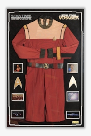 While Others Might Bring This Star-studded Auction - Costume #3096816