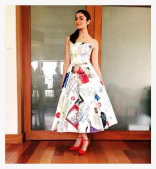 Alia Bhatt Crepe Printed Doodle Dress - Alia Bhatt With Dress #3104932