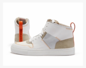 At Phillips Auction House, The Line Between Sneakers - Tbwa Ny X Thomson Reuters Foundation X Shoe Surgeon #3130831
