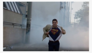 Na 2ª Temporada, Superman Aparece E Faz Referência - Supergirl #3134866