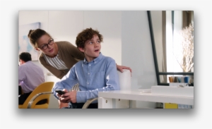 Carter Grant And Kara (melissa Benoist) Connect Over - Melissa Benoist And Levi Miller #3156907