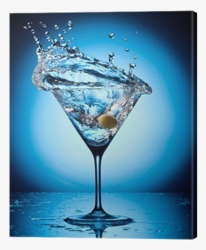 Splash Martini From Flying Olives - Skinny Martini: Healthy And Tasty Alcoholic Beverage #3194327