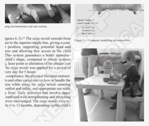 Child Sitting In A Siège Moulé During Daily Life - Table #3228387