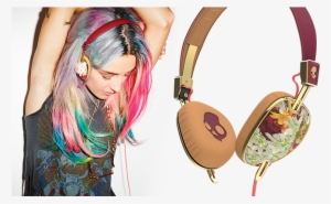 What In The Name Of Susan B - Skullcandy Knockout Floral #3260420