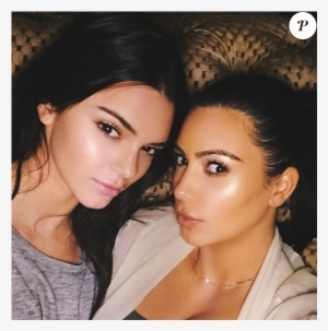 Kendall Jenner Et Kim Kardashian Sont Déjà Adeptes - Nars Likit Aydınlatıcı Hot Sand #3272888 Kendall Jenner Et Kim Kardashian Sont Déjà Adeptes - Nars Likit Aydınlatıcı Hot Sand #3272888