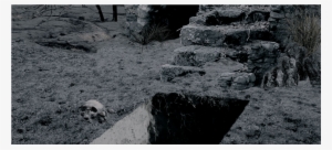Black And White Picture Of Skull And Grave - Stone Wall #3310691