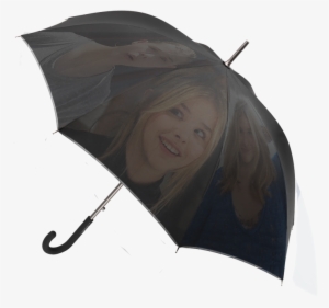 1426694878920 Umbrellas2 Chloe Moretz 1426694878920 - Portable Network Graphics #3409229
