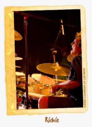 Https - //www - Drummerworld - Com/drummers/richie - Richie Hayward #3482337