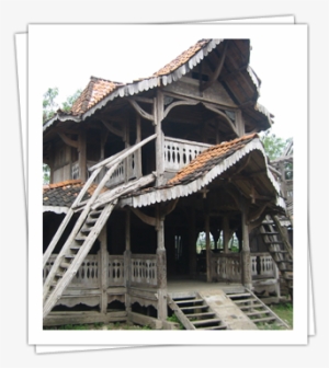 Borneo Wooden House - Wooden Traditional Indonesian House #3644899