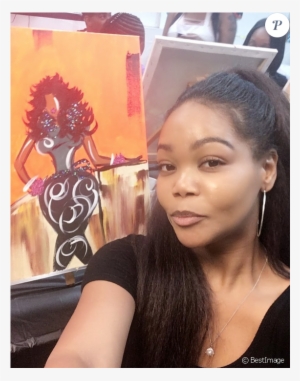 Kitti Jones Affirme Avoir Partagé Le Quotidien De R - Girl #3690284