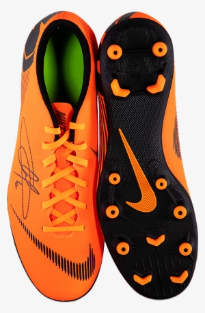 Eden Hazard Signed Boot 3 Matt Hardy Photography - Cristiano Ronaldo #3809558