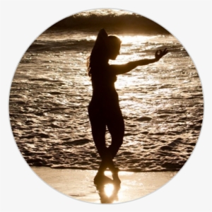 Cool Off By The Bay With Sup Yoga - Silhouette #3817302