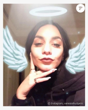 Vanessa Hudgens Rend Hommage À Son Père Un An Après - Selfie #3867671