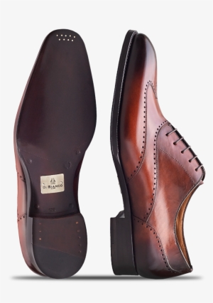 Di Bianco's Bi-colored Sole Found On All Shoes In The - High Heels #3933090