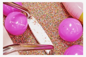 Museum Of Ice Cream Los Angeles Sad Instagram Instagrammer - Egg Hunt #3989579