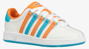 56184 905 M - Child #4060740