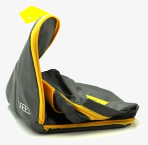 10 - Sneakers #4199853