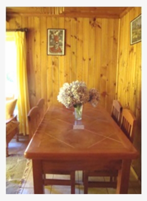 600 In Comedor - Kitchen & Dining Room Table #4216358