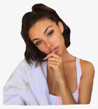 Madison Sticker - Madison Beer Selfie Freckles #4639743 Madison Sticker - Madison Beer Selfie Freckles #4639743