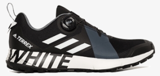 Running Shoe #4712309