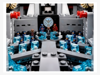 Lego 76042 The Shield Helicarrier #4728347