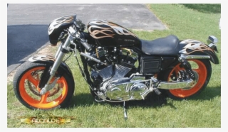 Custom Harley Motorcycle Paint Job - Motorcycle #5210623