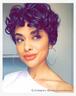 A Franja Cacheada Pode Ser Feita Em Modelos Mais Alongados - Curly Pixie Haircuts 2017 #5232357