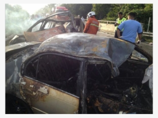 Singapore Car Crashes In Malaysia With Boy As Sole - Singapore Car Accident In Malaysia #5713390 Singapore Car Crashes In Malaysia With Boy As Sole - Singapore Car Accident In Malaysia #5713390
