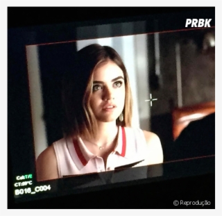 Troian Belisario Postou A Foto Da Amiga Lucy Hale (aria) - Pretty Little Liars #5849575