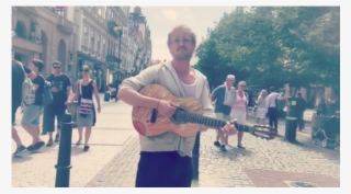 De Passage À Prague Depuis Plusieurs Semaines Pour - Street #5945019