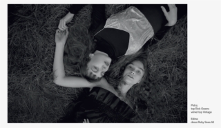 Der Kopf In Den Wolken-1 - Snapshot #6028470