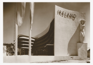 Modern Ireland In 100 Artworks - Irish Pavilion For The New York World Fair In 1938 #6378601