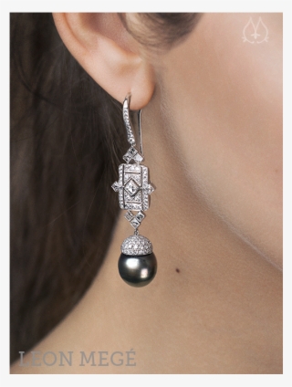 Art - Earrings #6401871